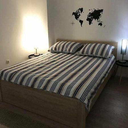 Apartamento Orhideja Osijek Exterior foto