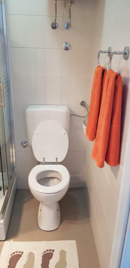 Apartamento Orhideja Osijek Exterior foto